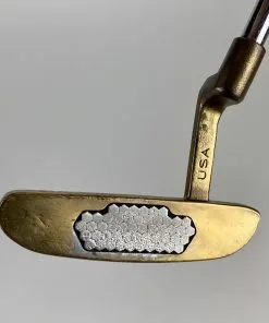 Used Right Handed Ping B60F 24K Plated 34.5″ Putter Steel Golf Club 24 Used Right Handed Ping B60F 24K Plated 34.5″ Putter Steel Golf Club -Fairway Woods Soldes Magasin IMG 1819