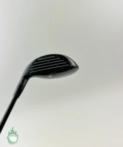 Used RH Titleist Golf 915 Fd 13.5* 3+ Wood Diamana X-Stiff Graphite Golf Club 19 Used RH Titleist Golf 915 Fd 13.5* 3+ Wood Diamana X-Stiff Graphite Golf Club -Fairway Woods Soldes Magasin IMG 3255