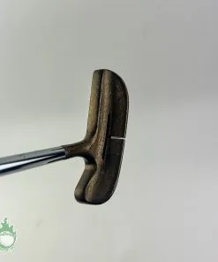 Used Right Handed Acushnet Golf Bulls Eye Wide Flange 4-A 35″ Putter Golf Club 17 Used Right Handed Acushnet Golf Bulls Eye Wide Flange 4-A 35″ Putter Golf Club -Fairway Woods Soldes Magasin IMG 6726