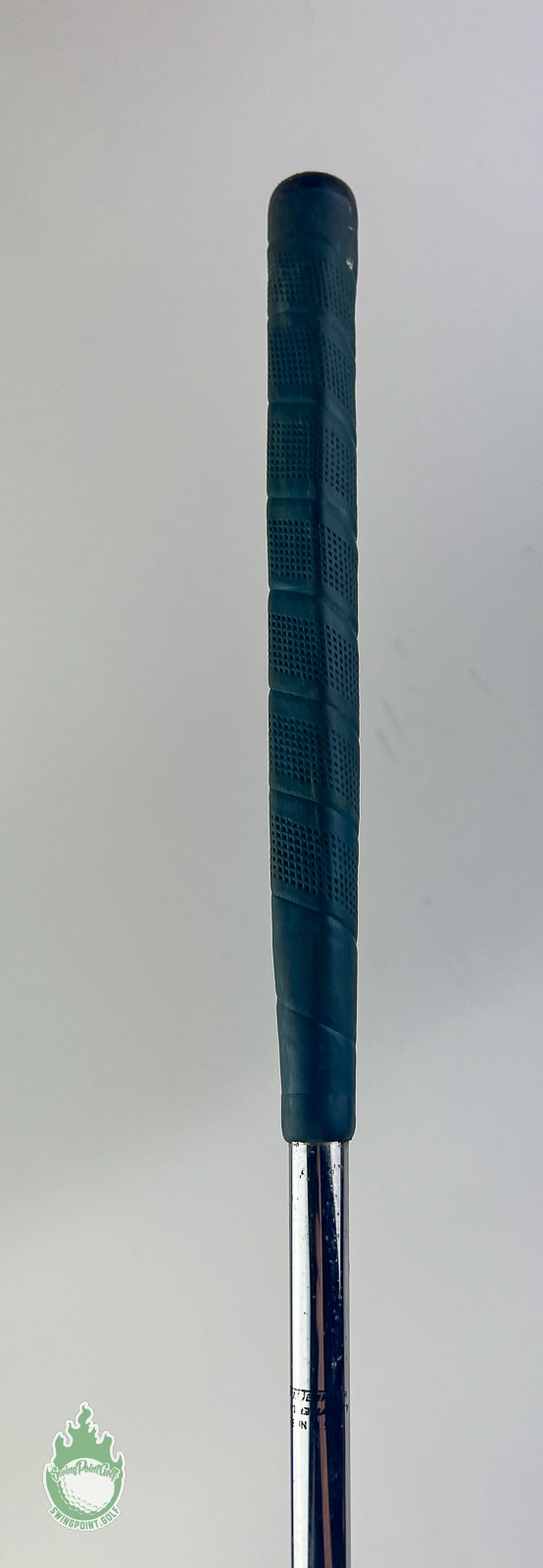 Used Right Handed Acushnet Golf Bulls Eye Wide Flange 4-A 35″ Putter Golf Club 6 Used Right Handed Acushnet Golf Bulls Eye Wide Flange 4-A 35″ Putter Golf Club - Image 4