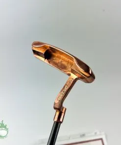 Scotty Cameron Copper Classic I 1st Run Proto Tour Xperimental 200 Pcs. Cu PL 21 Scotty Cameron Copper Classic I 1st Run Proto Tour Xperimental 200 Pcs. Cu PL -Fairway Woods Soldes Magasin IMG 8589